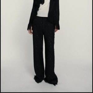 Zara tweed trousers 🖤